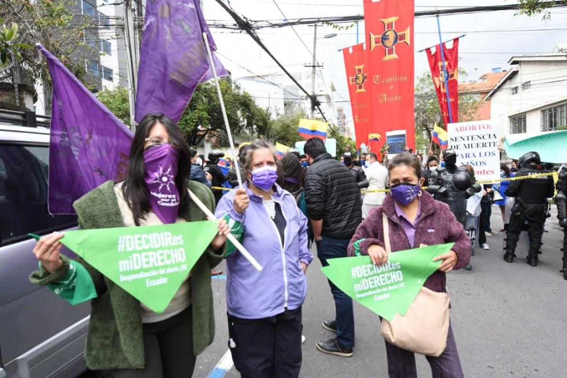 Despenalización del aborto en Ecuador