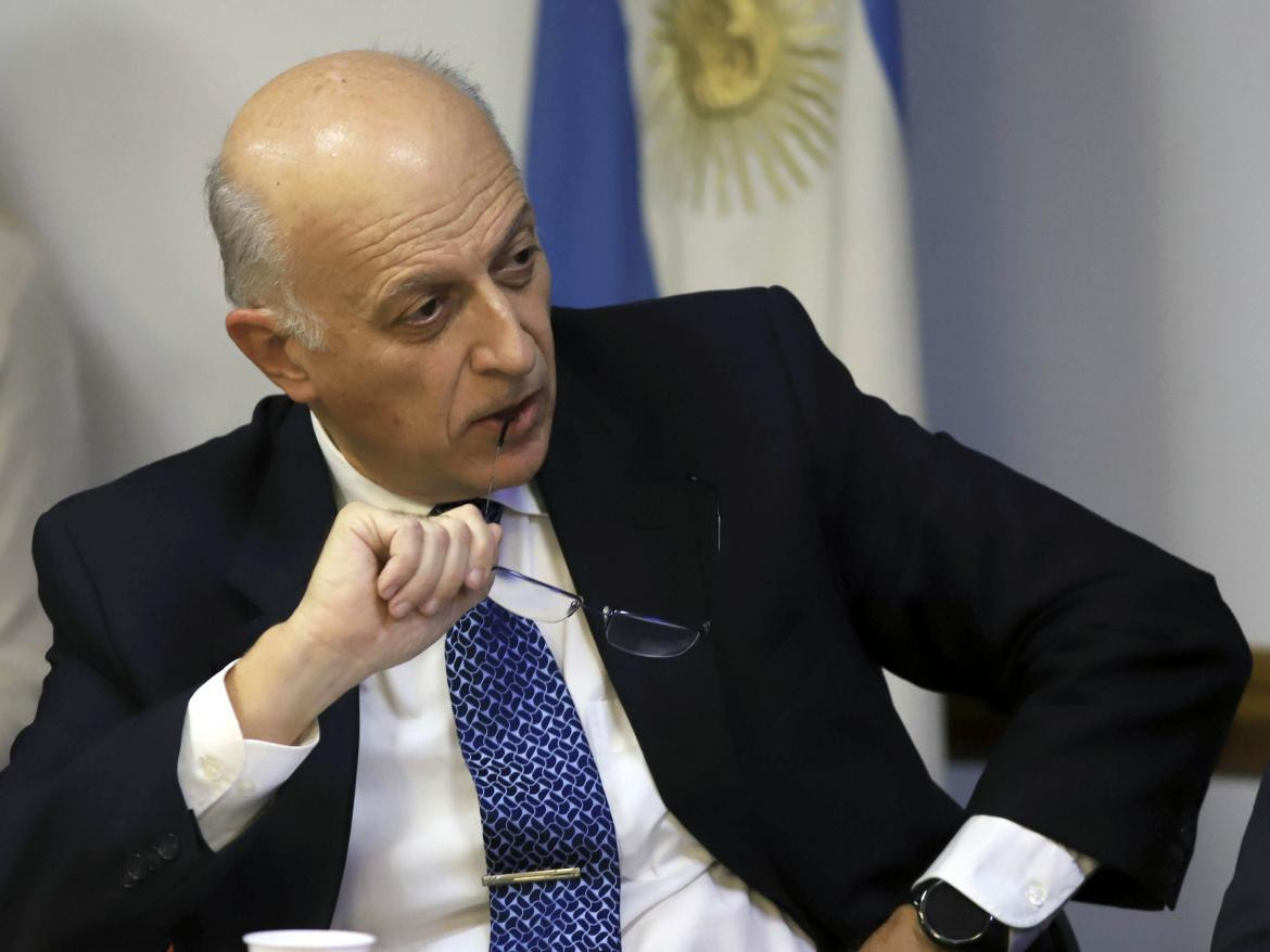 Procurador general Eduardo Casal, AGENCIA NA