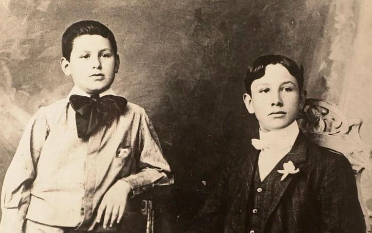 Juan Domingo Perón y su hermano Mario
