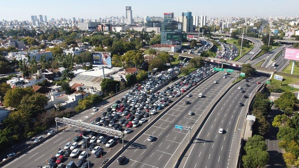 Caos en Panamericana por controles en Accesos