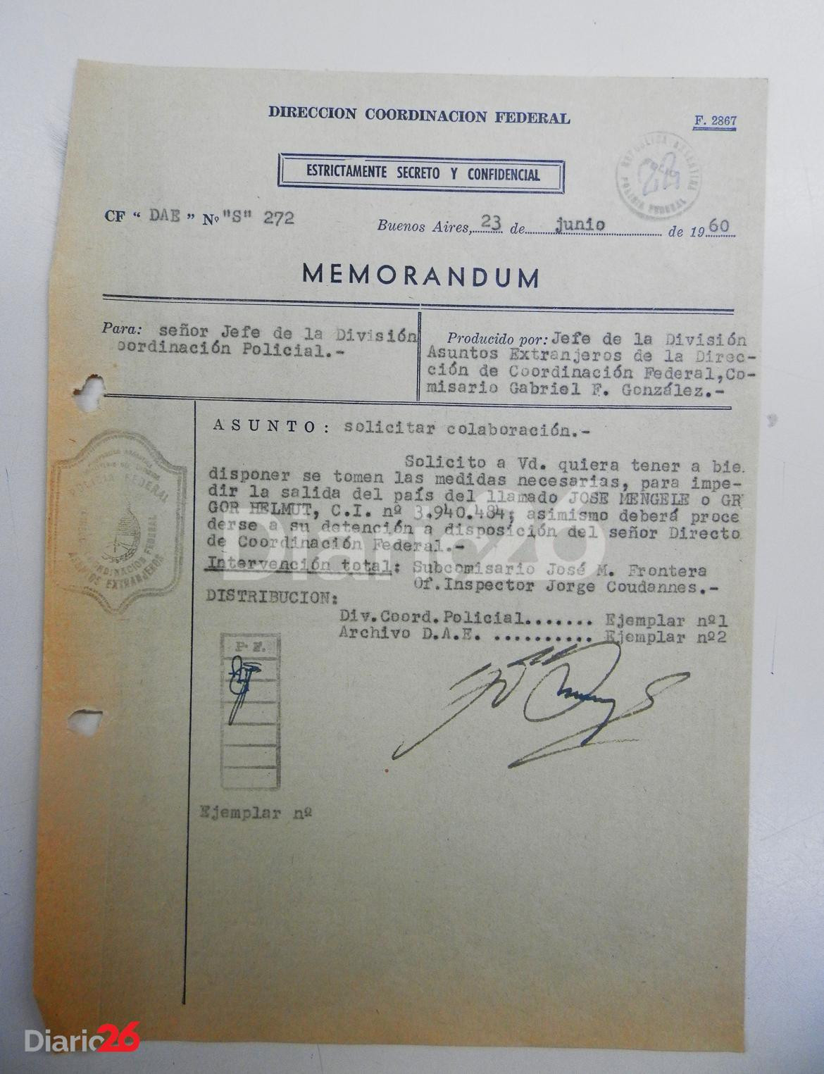 Nota de la División Asuntos Extranjeros a la División Coordinación Policial para impedir la salida de Josef Mengele de la Argentina. 23 de junio de 1960
