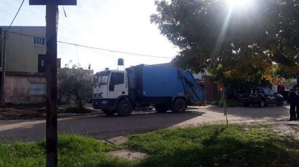 Encuentran bebe en contenedor de basura Foto: gentileza lt8