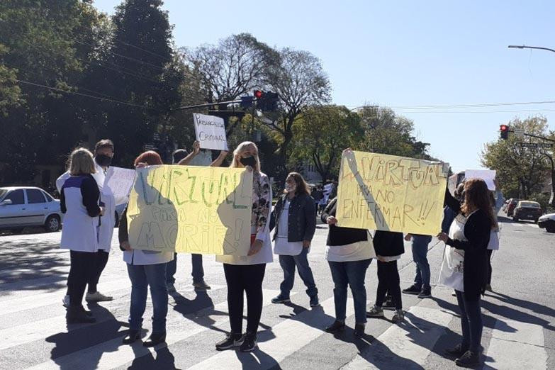 Reclamo de docentes por las clases presenciales en la Ciudad