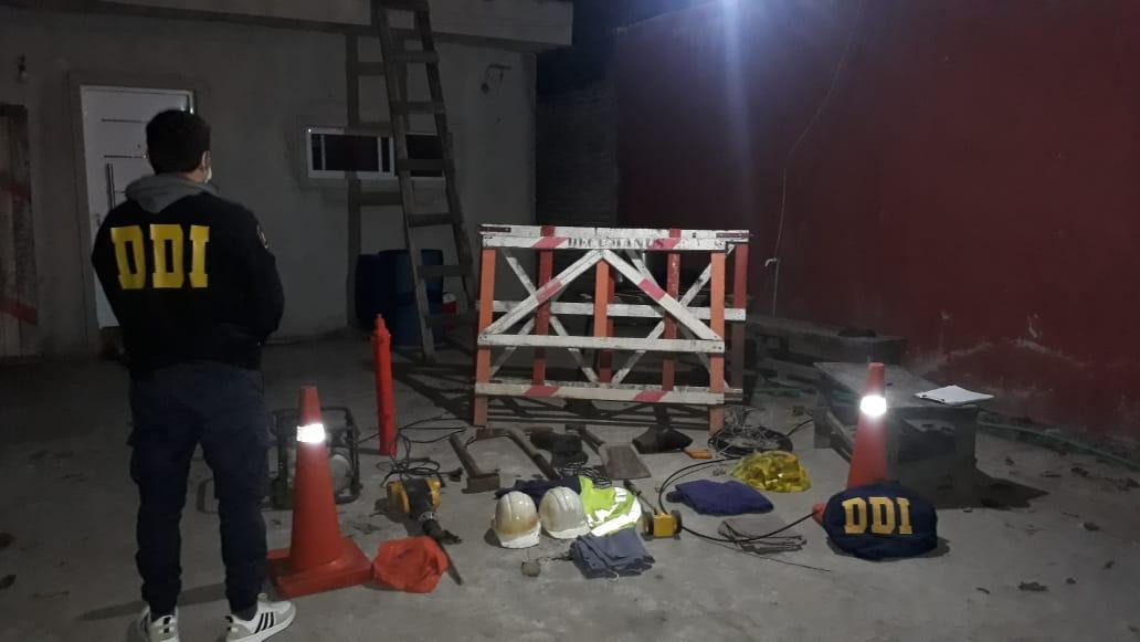 Desarticulan banda dedicada al robo millonario de cables, La Matanza, allanamientos