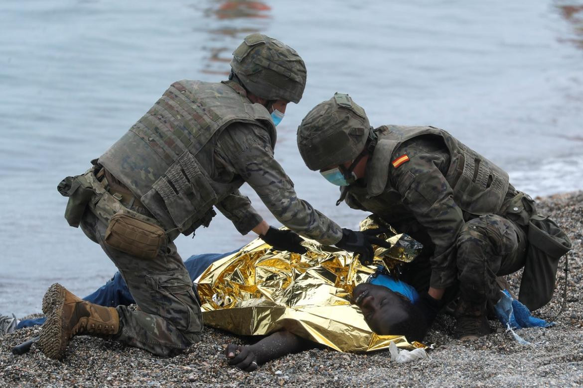 5.000 personas llegaron nadando a Ceuta, España. Reuters