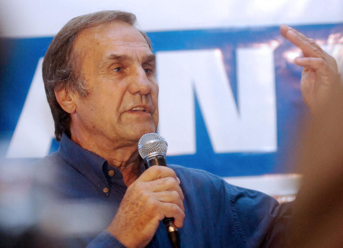 Carlos Reutemann, ex gobernador, NA