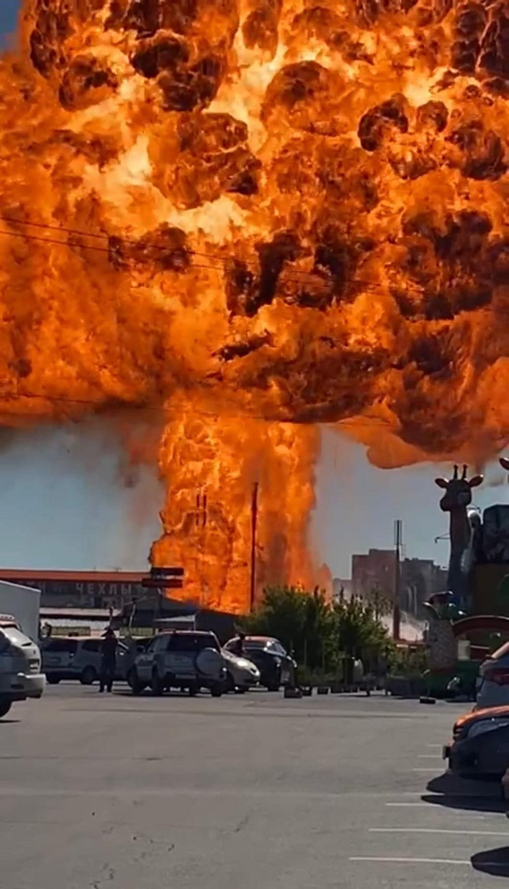 Impactante explosión en una estación de servicio de Rusia