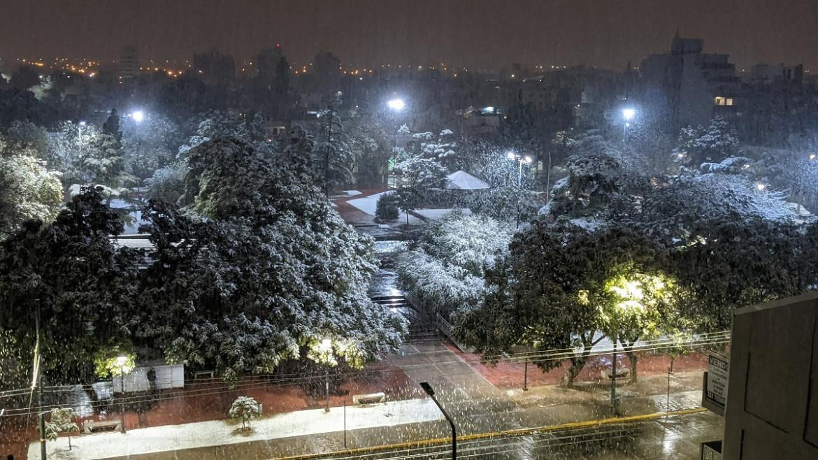 Nevó en la ciudad de Córdoba luego de 14 años