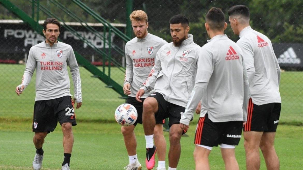 River entrenamiento, pretemporada, fútbol argentino.