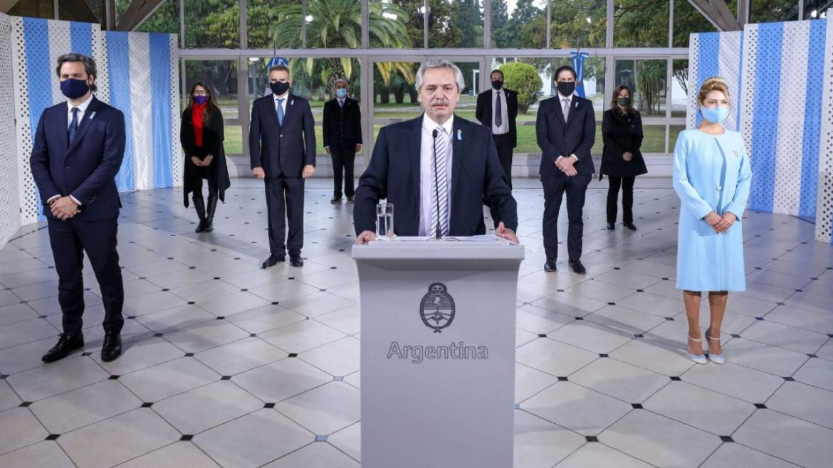 Alberto Fernández en el Día de la bandera 2020 en plena pandemia