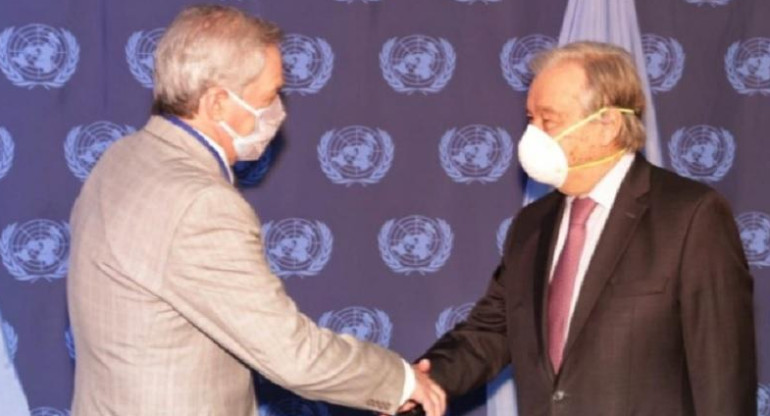 Felipe Solá y António Guterres: reanudar negociaciones de soberanía sobre la Cuestión Malvinas,