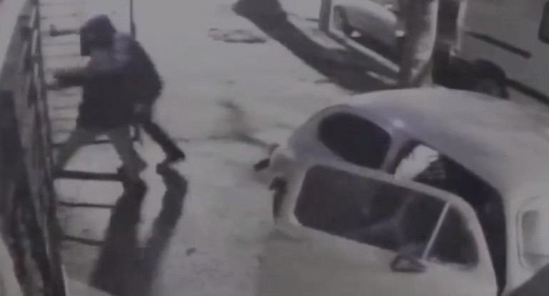 Violento episodio en La Plata, captura de video