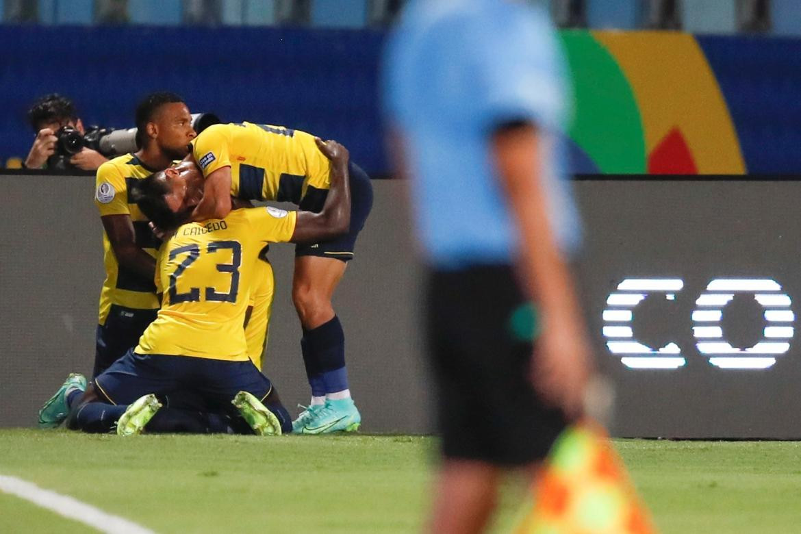 Festejo de Ecuador ante Perú por la Copa América, AGENCIA EFE