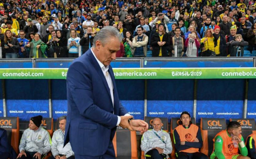 Tite, técnico de Brasil, NA