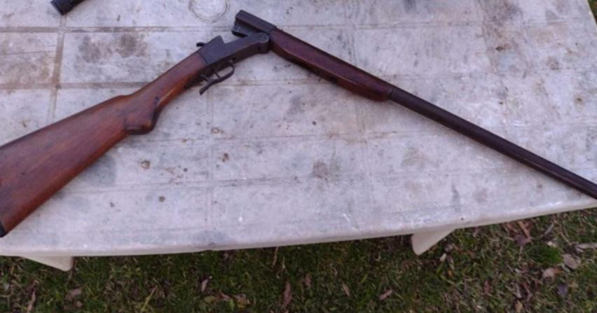 Escopeta con la que el nene de 10 años mató a su hermana en Tigre