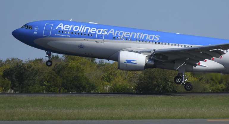 Avión de Aerolíneas Argentina, NA