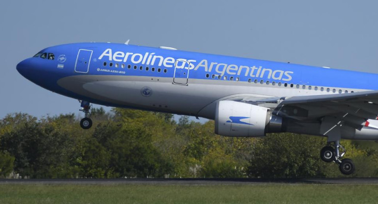 Avión de Aerolíneas Argentina, NA