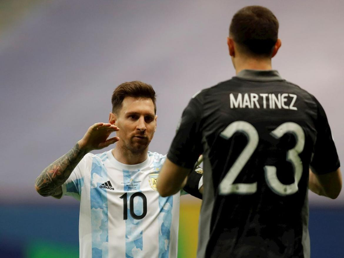 Messi y Dibu Martínez en la Copa América