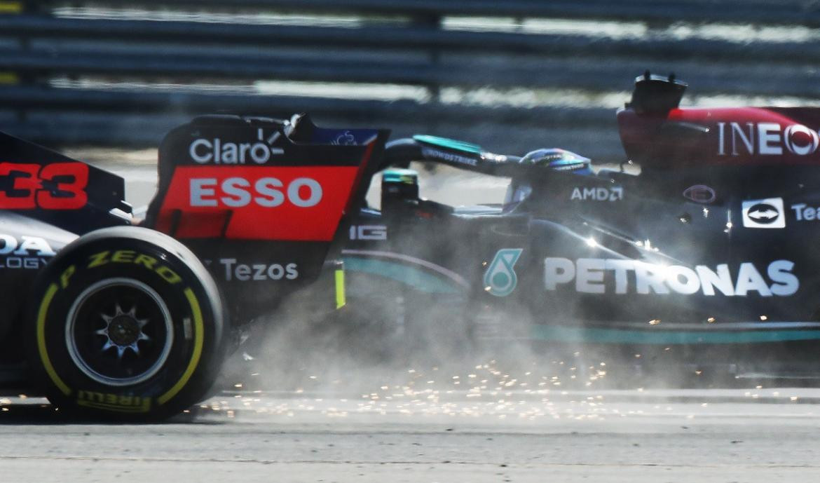 Formula 1, accidente entre Hamilton y Verstappen. Reuters.