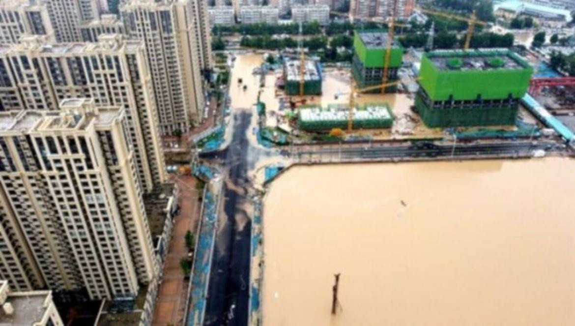 China, llegaron a 71 los fallecidos por las inundaciones en Henan