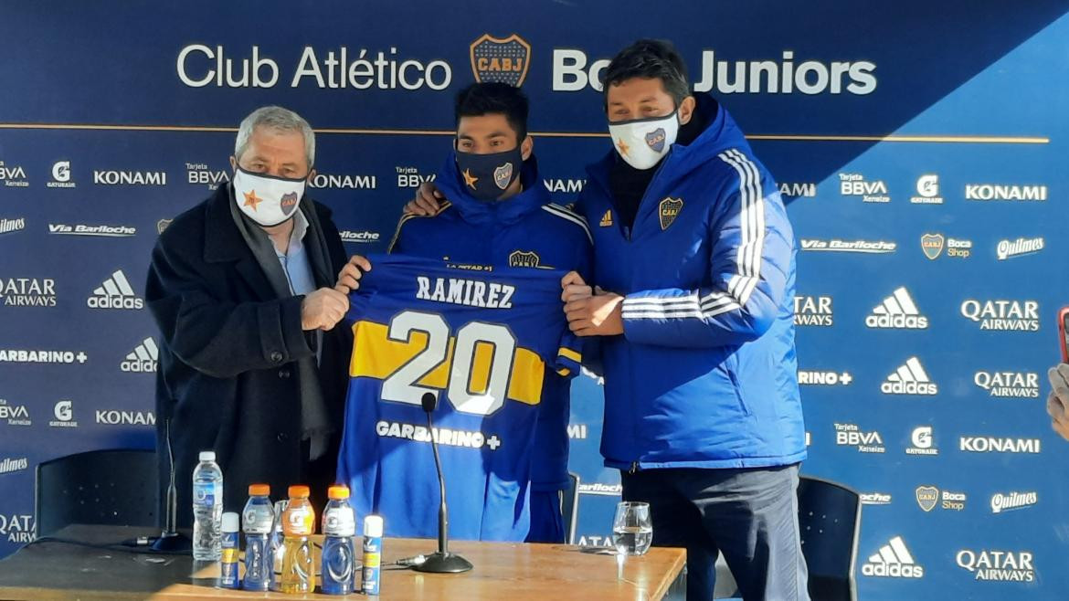 Presentación oficial de Juan Ramírez en Boca