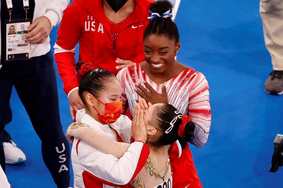 Simone Biles, barra de equilibrio femenina, Juegos Olímpicos Tokio 2020, EFE