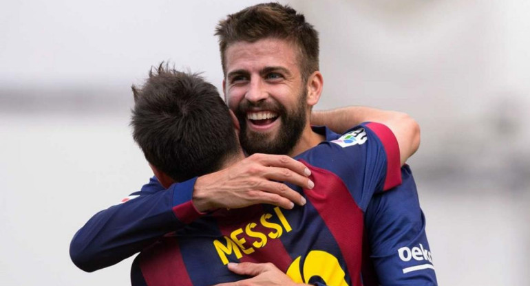 Gerard Pique y Lionel Messi, Barcelona, Fútbol español.