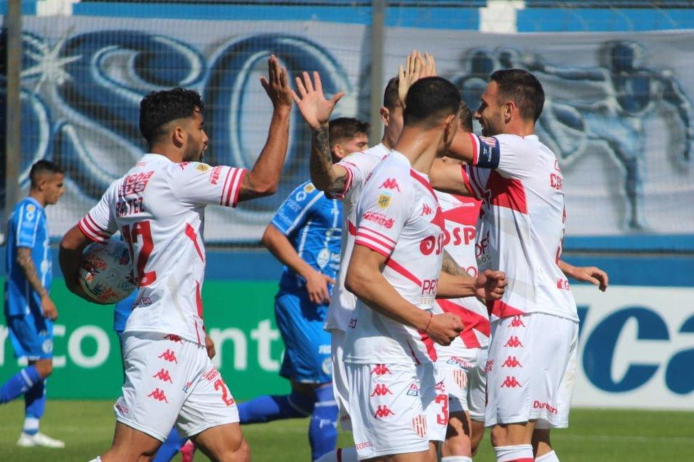 Festejo de Unión ante Godoy Cruz por la Liga Profesional de Fútbol