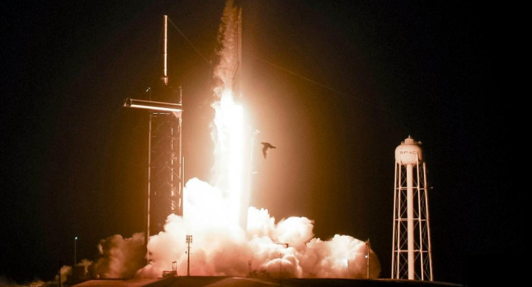 Nuevo lanzamiento de SpaceX al especio. Foto: Reuters.