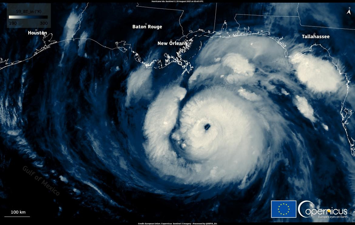 Huracán Ida desde el satélite, Golfo de México, Reuters