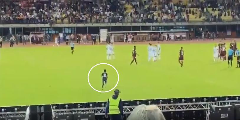 Captura de video corriendo hacia Messi tras partido ante Venezuela