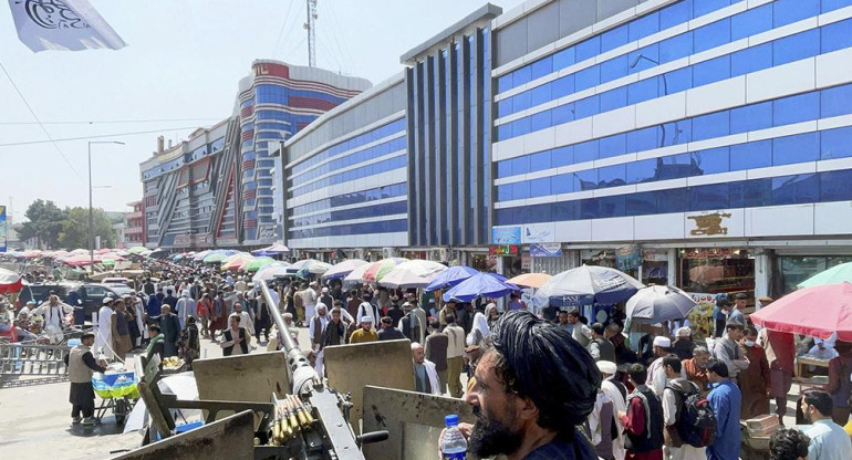 Talibanes en las calles de Afganistán, Reuters