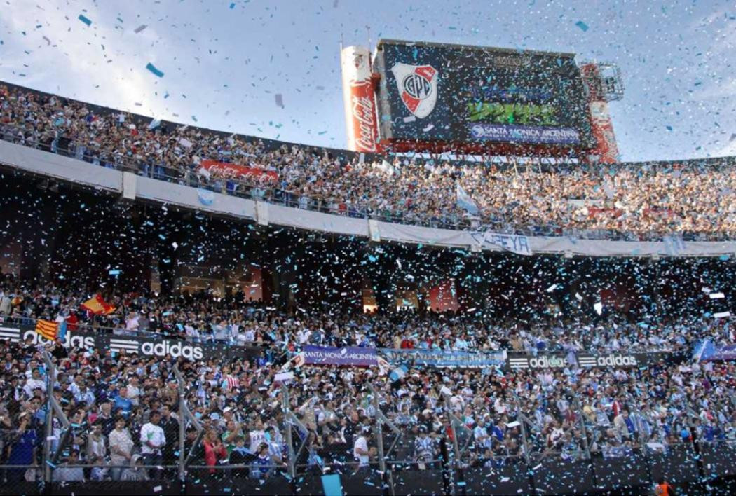 Estadio de River Plate, Monumental, canchas, fútbol, hinchada argentina, NA