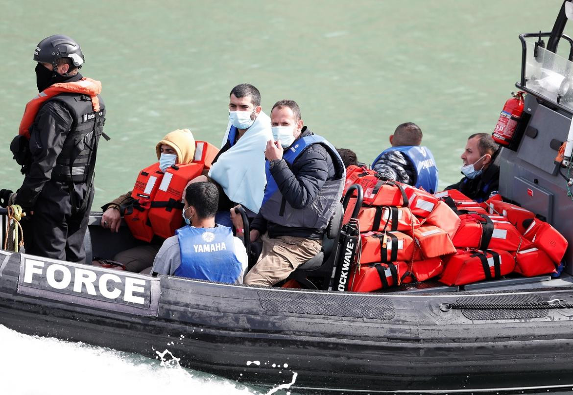 Llegada de inmigrantes a Londres, Inglaterra. Reuters