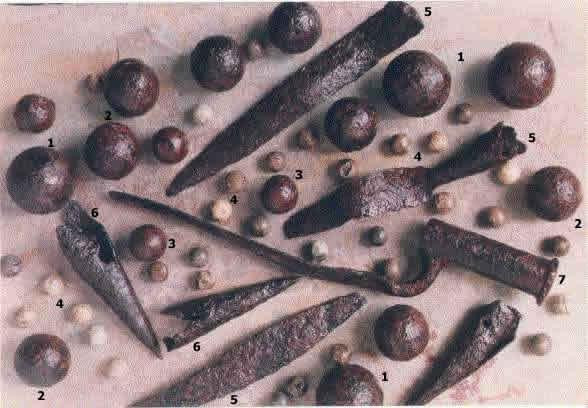 Objetos encontrados que se usaron en la Batalla de Pavón