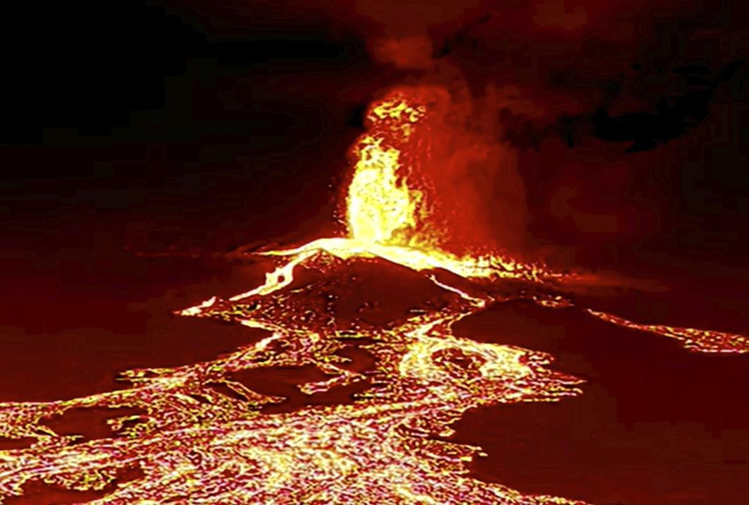 Erupción de volcán en España, Reuters