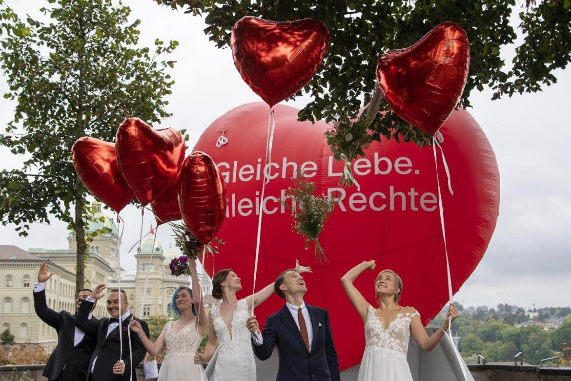 Suiza aprobó el matrimonio igualitario. EFE.