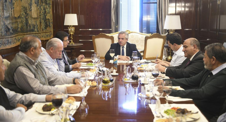 Alberto Fernández encabezó hoy en Casa Rosada un almuerzo con representantes de la CGT