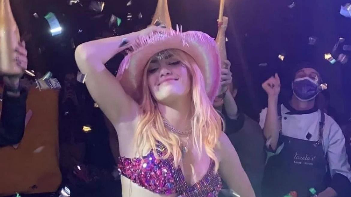 Lali Esposito festejo su cumpleaños numero 30.