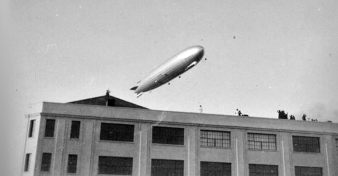 El dirigible nazi Graf Zeppelin sobre la Sedalana en Buenos Aires