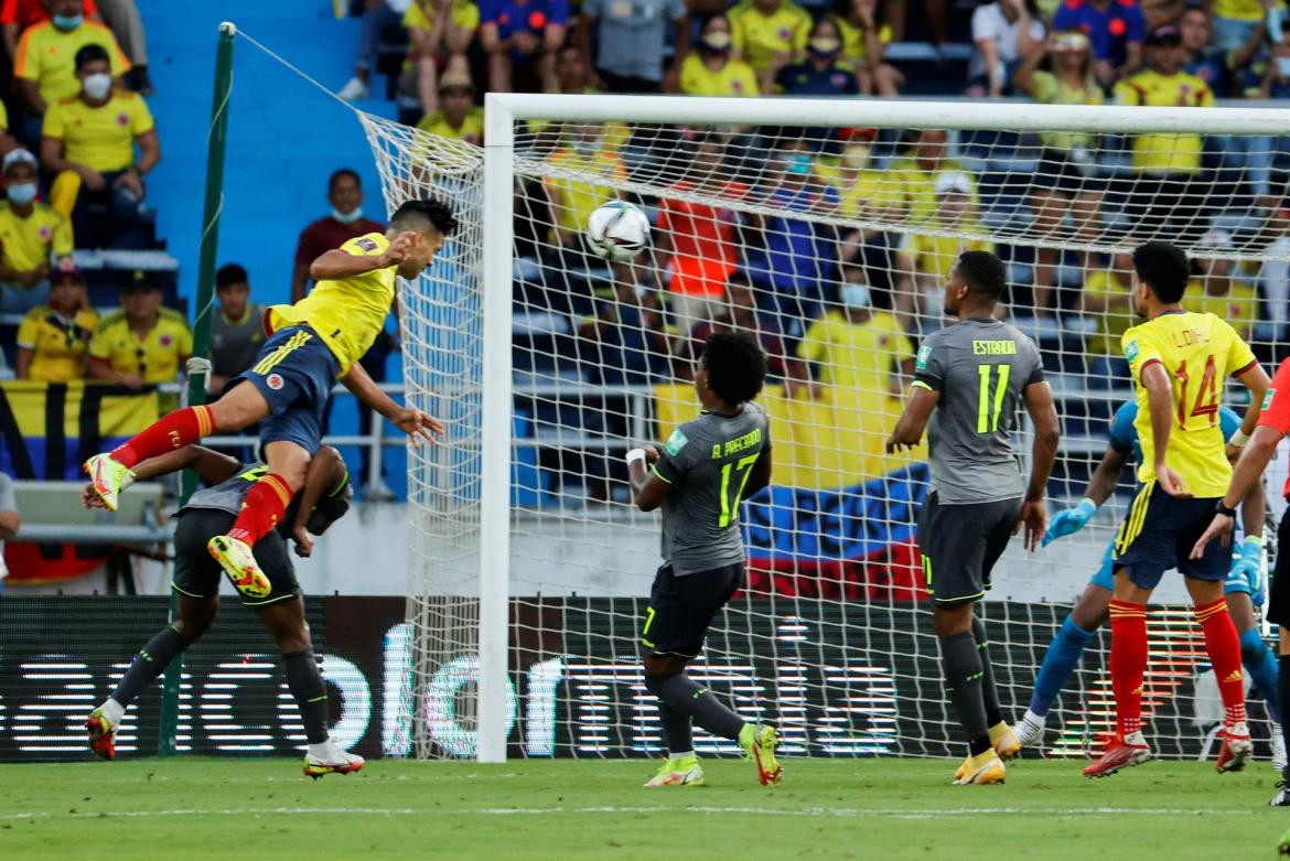 Colombia vs Ecuador, Eliminatorias, EFE