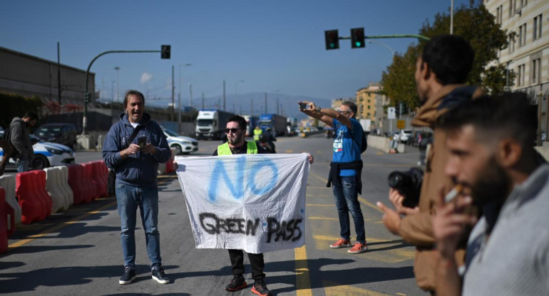 Protesta antivacuna en Italia