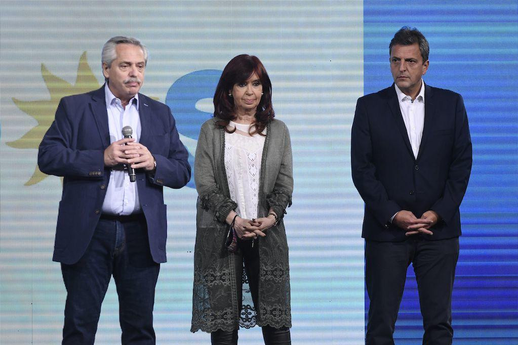 Alberto Fernández, Cristina Kirchner y Sergio Massa