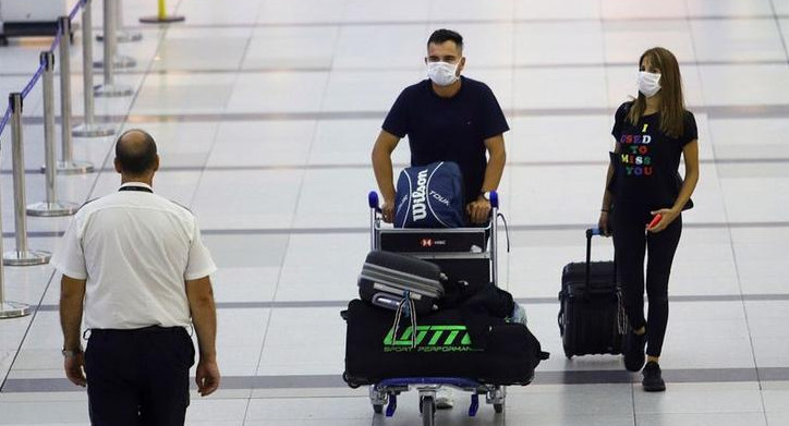 Aeropuerto Ezeiza, coronavirus en Argentina, Reuters