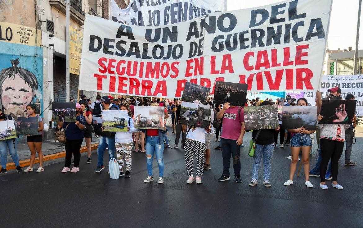 Corte y protesta en Puente Pueyrredón