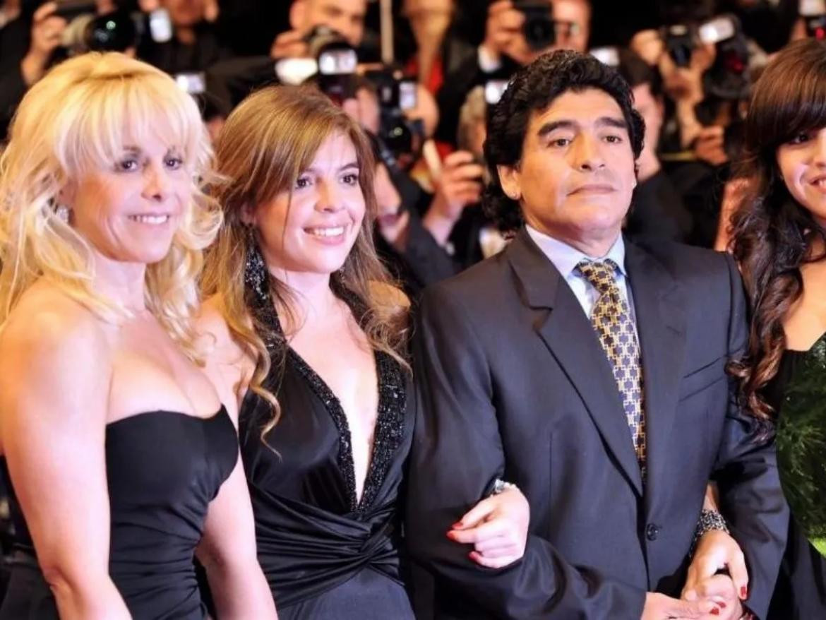 Maradona y su familia 