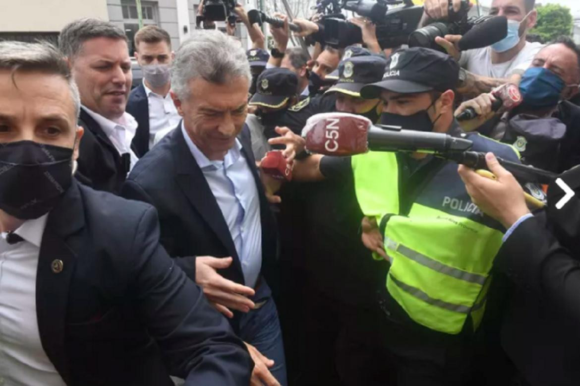 ADEPA y FOPEA repudiaron la agresión de Mauricio Macri a un periodista de C5N
