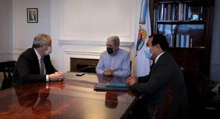 Aníbal Fernández, recibió al vice ministro del Interior y Seguridad Pública de Chile.