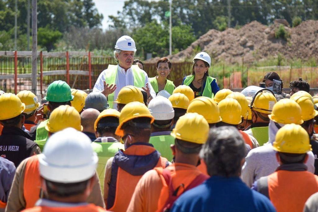 Mayra Mendoza y Alberto Fernández en Quilmes