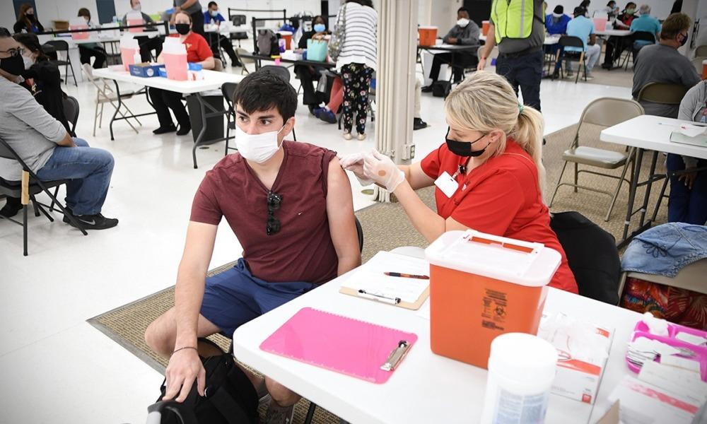 Vacunación, coronavirus, Reuters